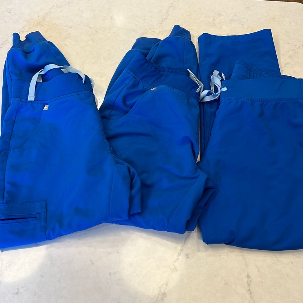 Figs Women's Royal Blue Track Pants & Joggers